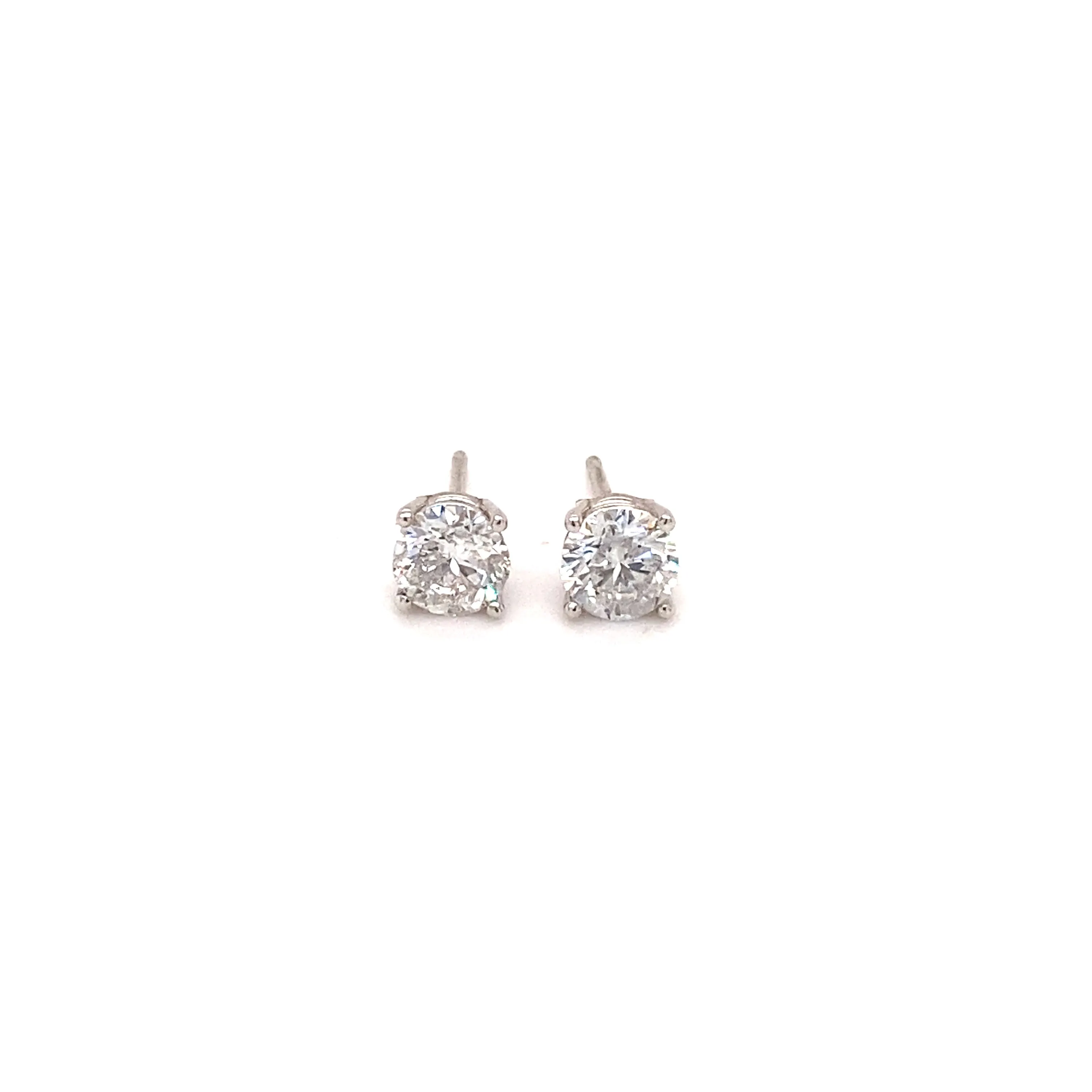 1.01ct G SI-2 Diamond 4-Prong Studs