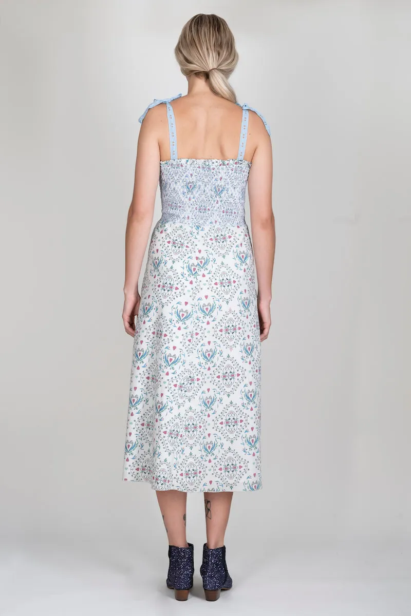 Bobbi long dress in white cotton Wikwood print