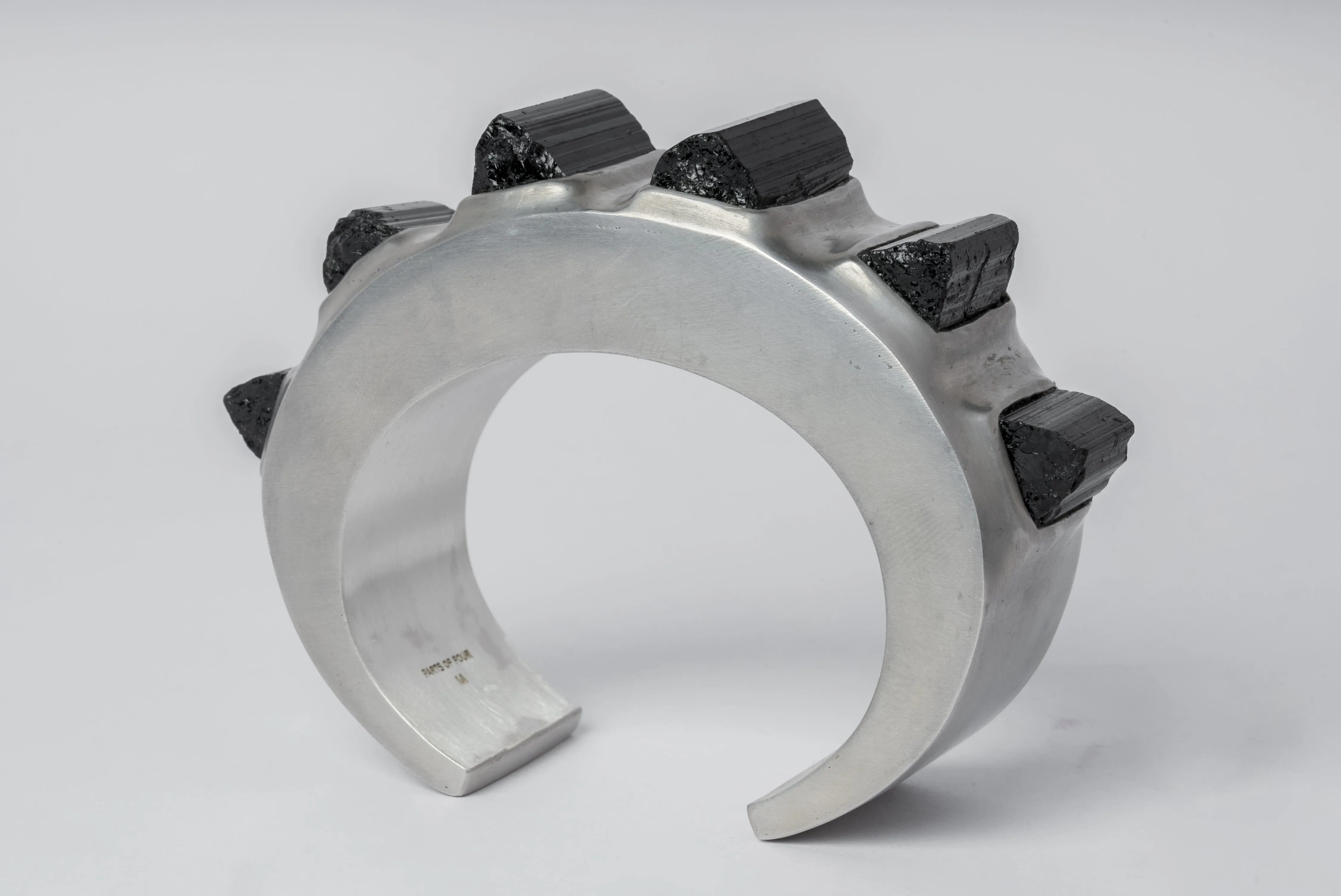 Crescent Bracelet (Terrestrial Surfaced, Schorl, 30mm, AS MA SCHR)