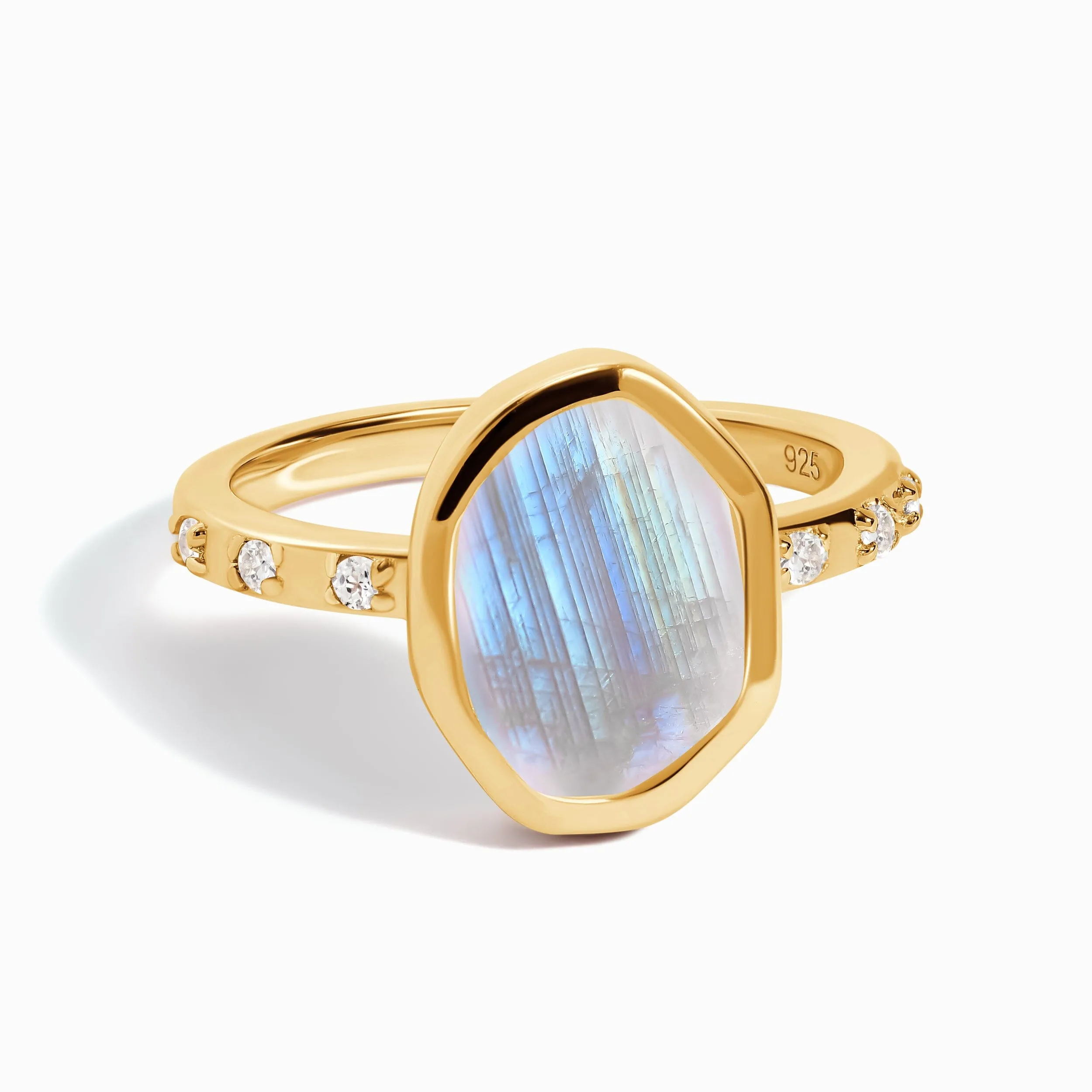 Crystal Ring - Hypnotic Moonstone