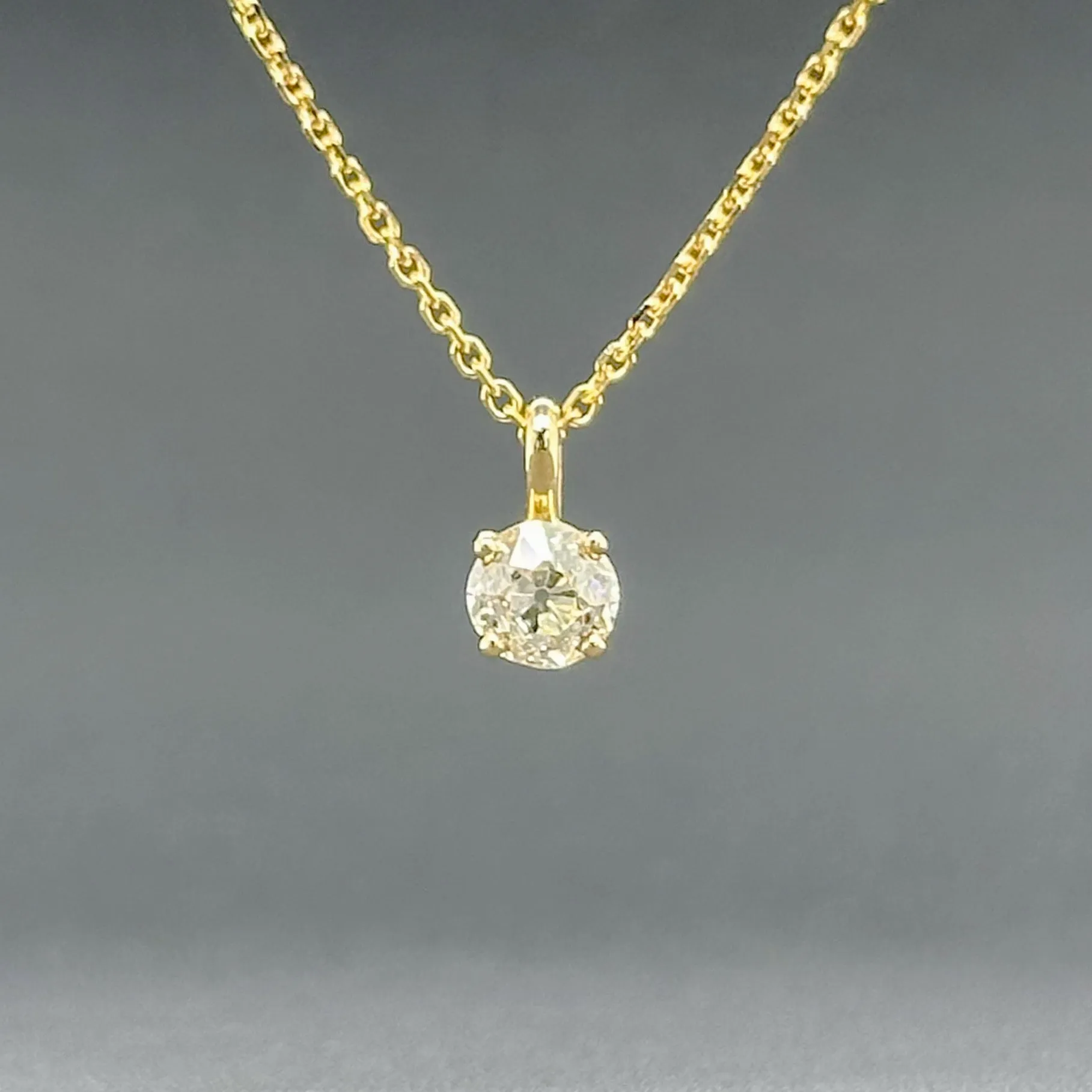 Estate 14K Y Gold 0.51ct OMC K/VS2 Diamond Pendant