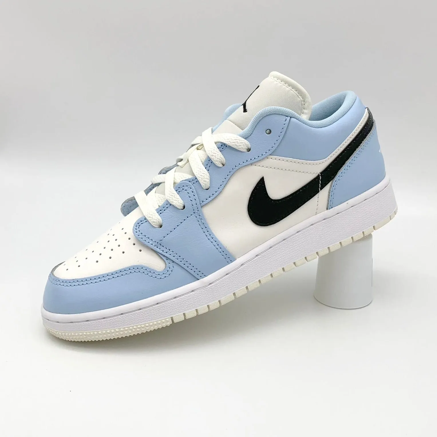 Jordan 1 Low Ice Blue Black