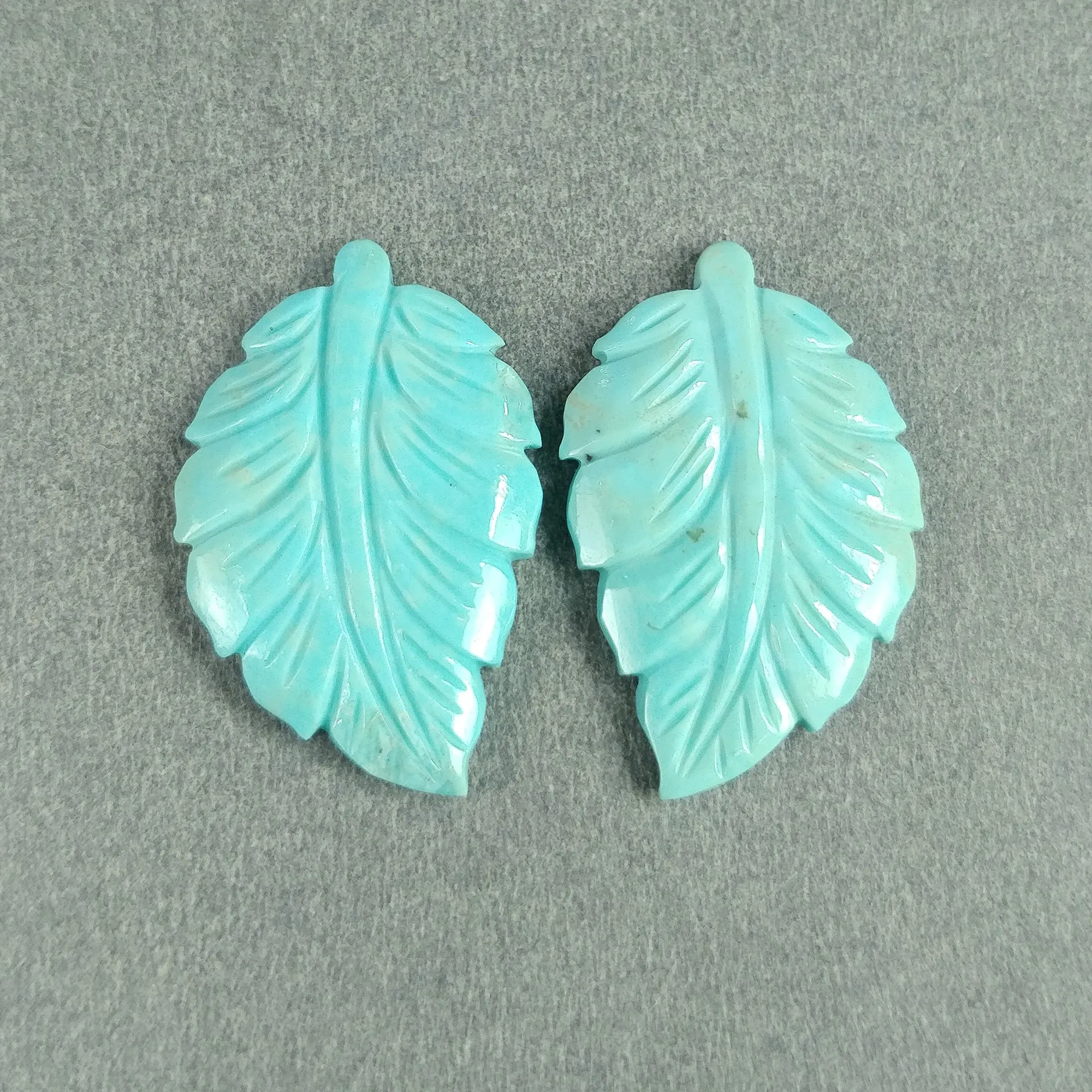 Kingman Arizona TURQUOISE Gemstone Carving December Birthstone : 22.50cts Natural Turquoise Hand Carved Indian LEAVES 29*19mm Pair