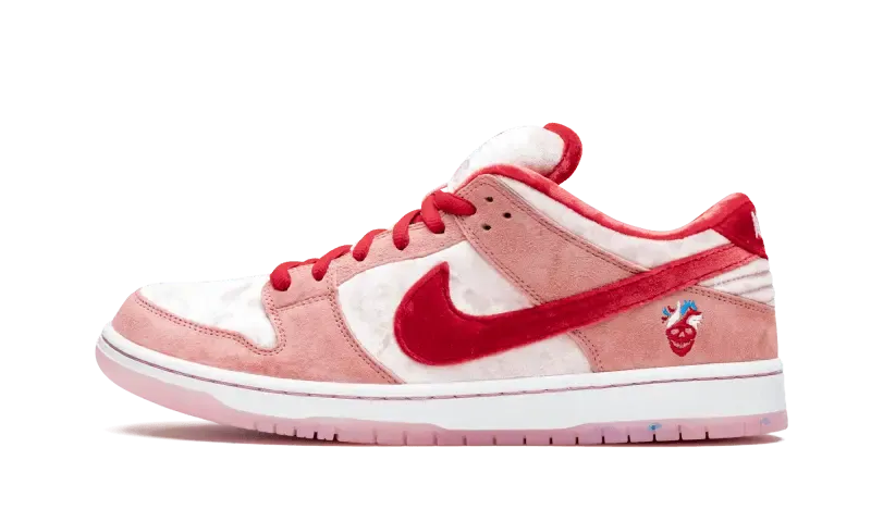 Nike SB Dunk Low StrangeLove