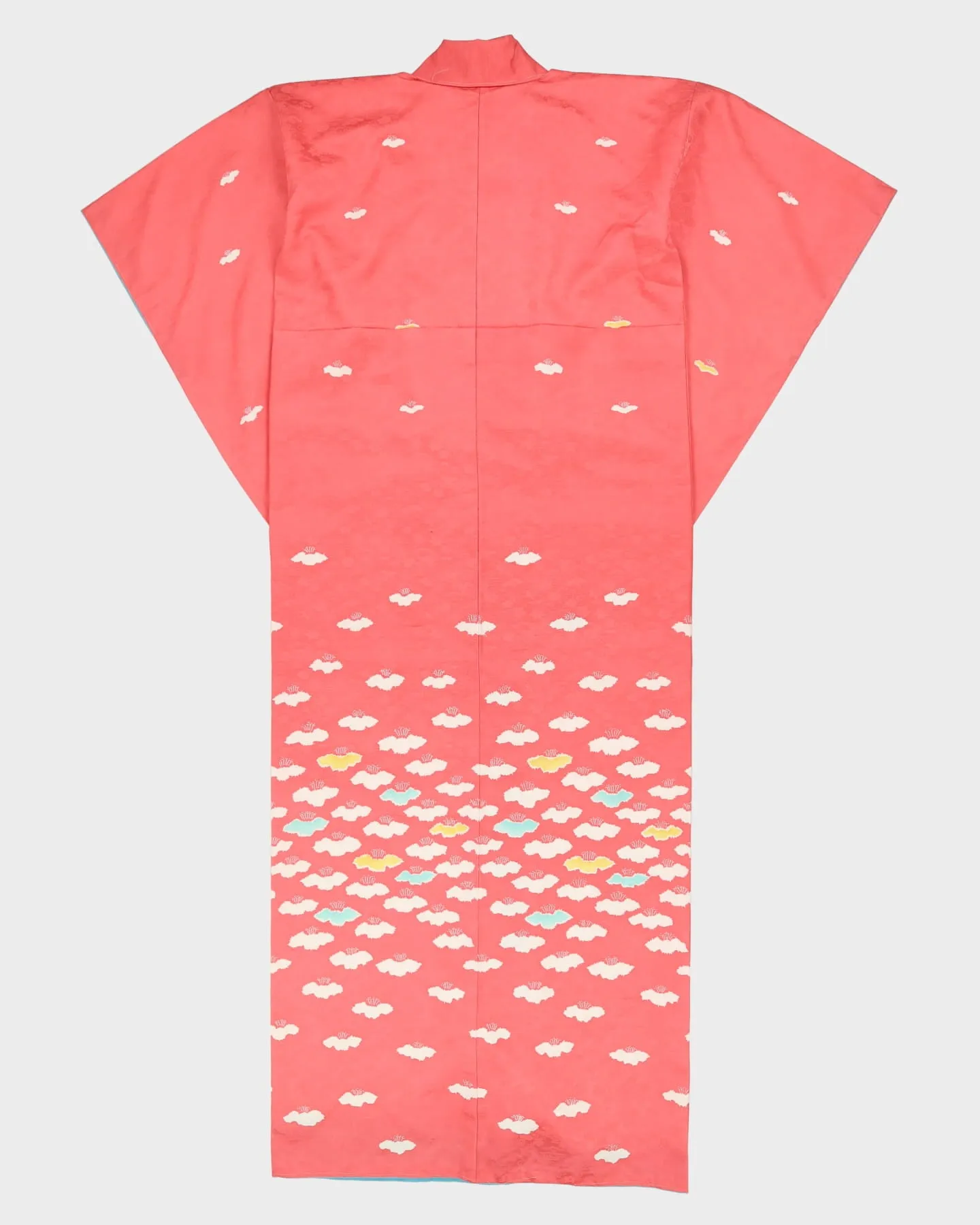 Pink With Clouds Pattern Kimono - M / L